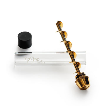 7Pipe's Twisty Glass Blunt: Innovative Smoking Solution